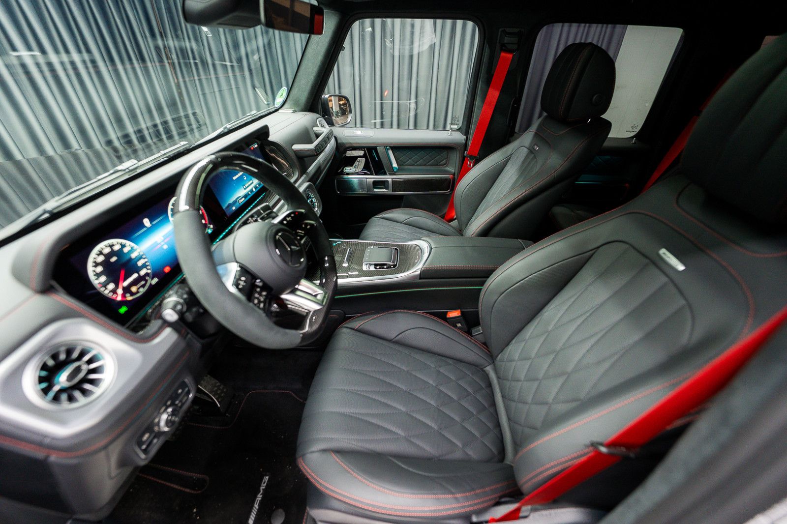 Fahrzeugabbildung Mercedes-Benz G 63 AMG Performance*Superior*A22*Carbon*2025