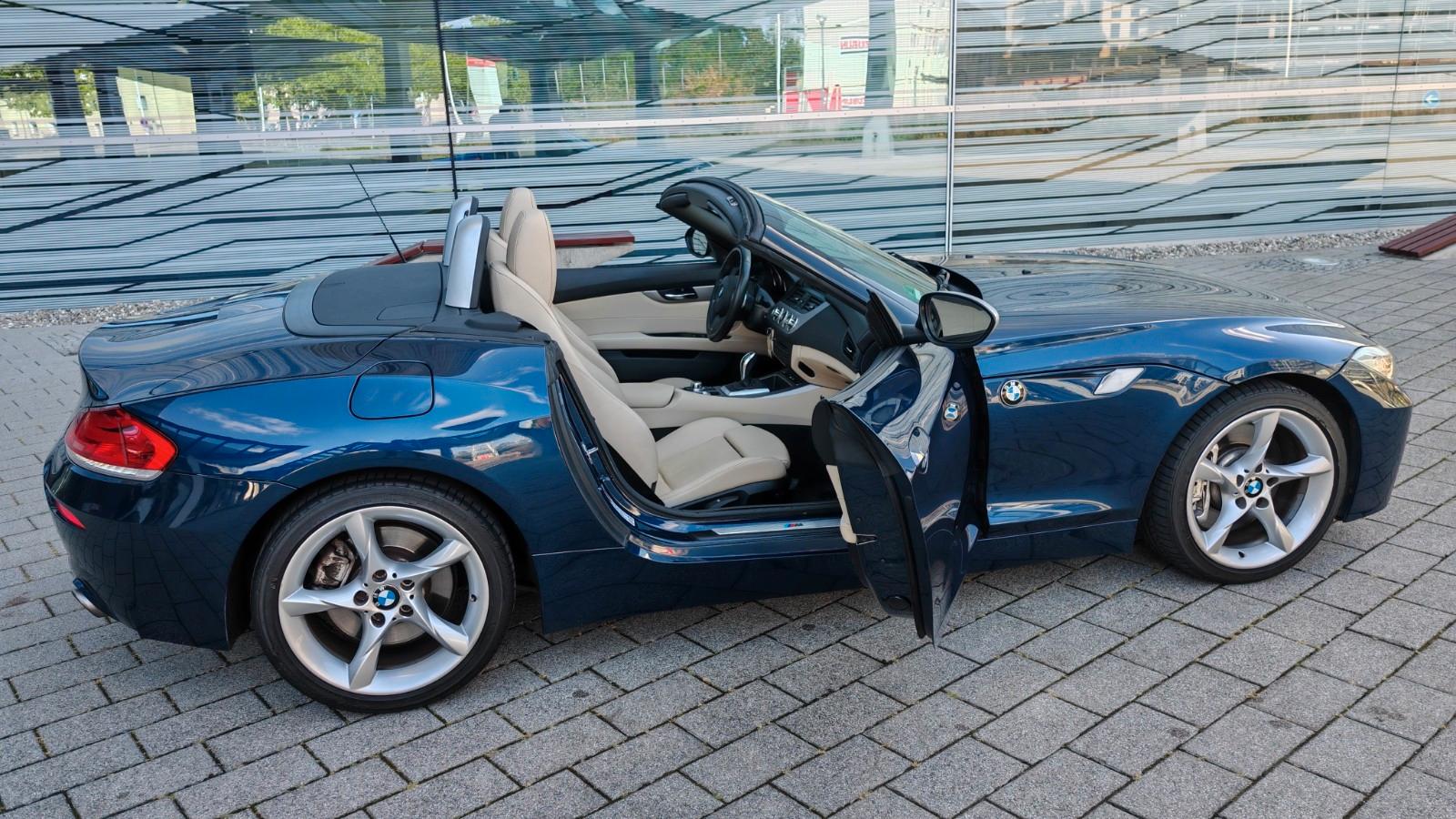 BMW Z4 sDrive35is 340 ch • Boîte DKG • Cuir beige • Pack M • Navi Pro • HiFi DSP