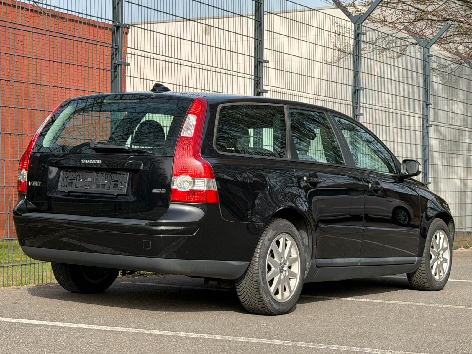 Volvo V50 Kombi 2.0 D Momentum
