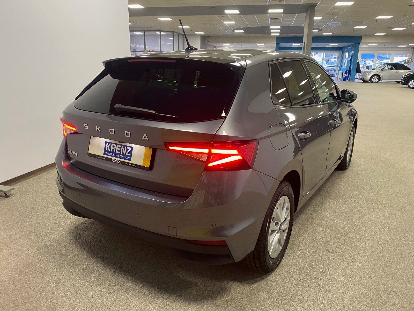 Fahrzeugabbildung SKODA Fabia 1.0 TSI DSG Selection+GARANTIE 2030 100tKM