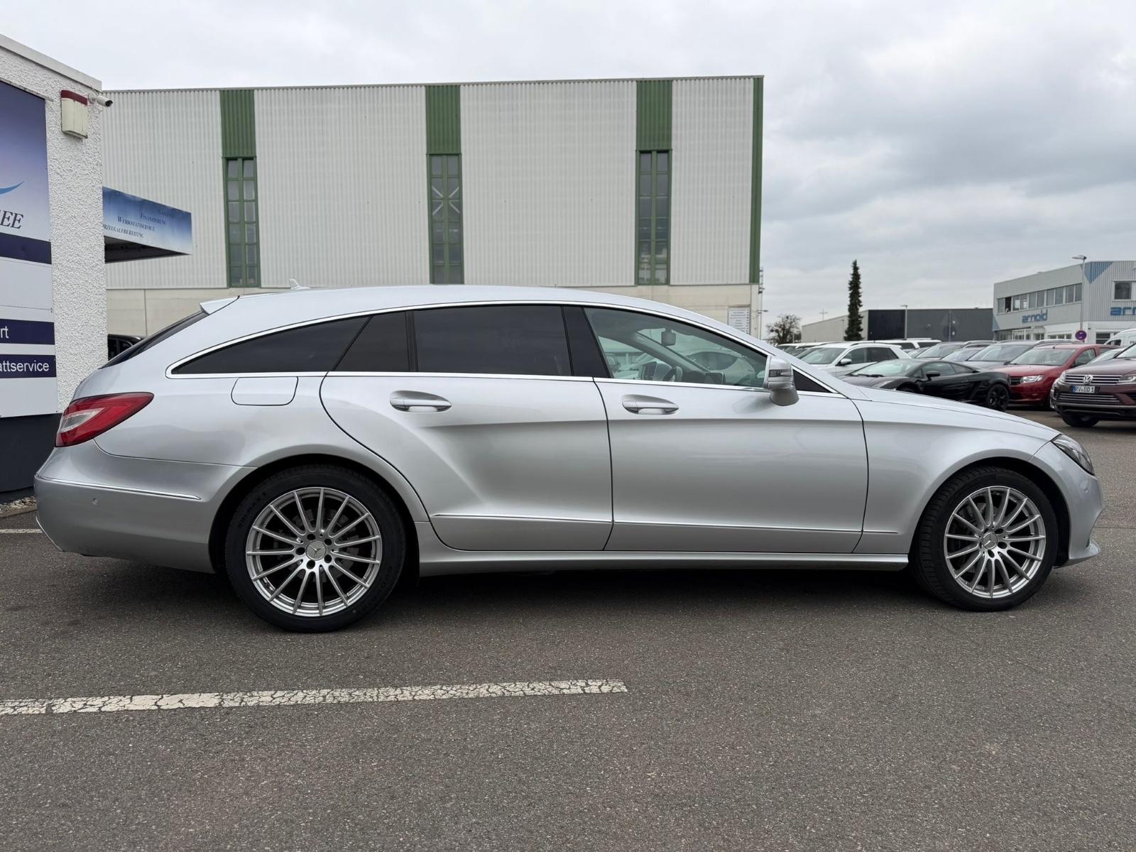 Mercedes-Benz CLS Shooting Brake 250 4Matic AHK Multibeam