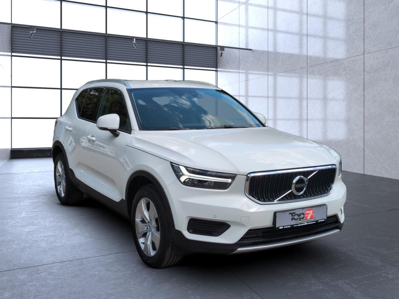 Volvo XC40 T3 Momentum Pro 2WD Automatik Bluetooth LED foto 5