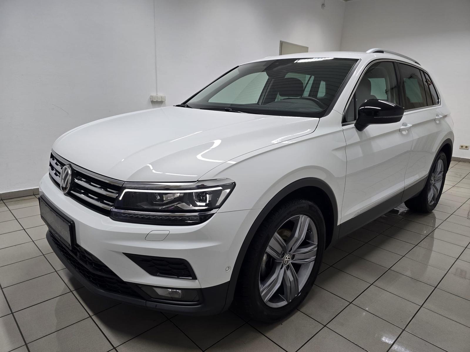 Volkswagen Tiguan 1.5 TSI IQ.DRIVE LED Navi Virtual AHK 19"