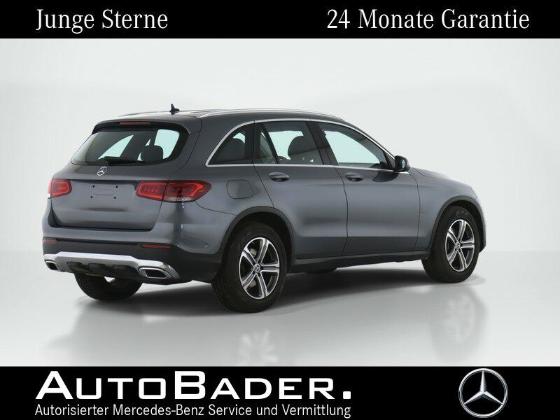 Image of Mercedes-Benz GLC 220