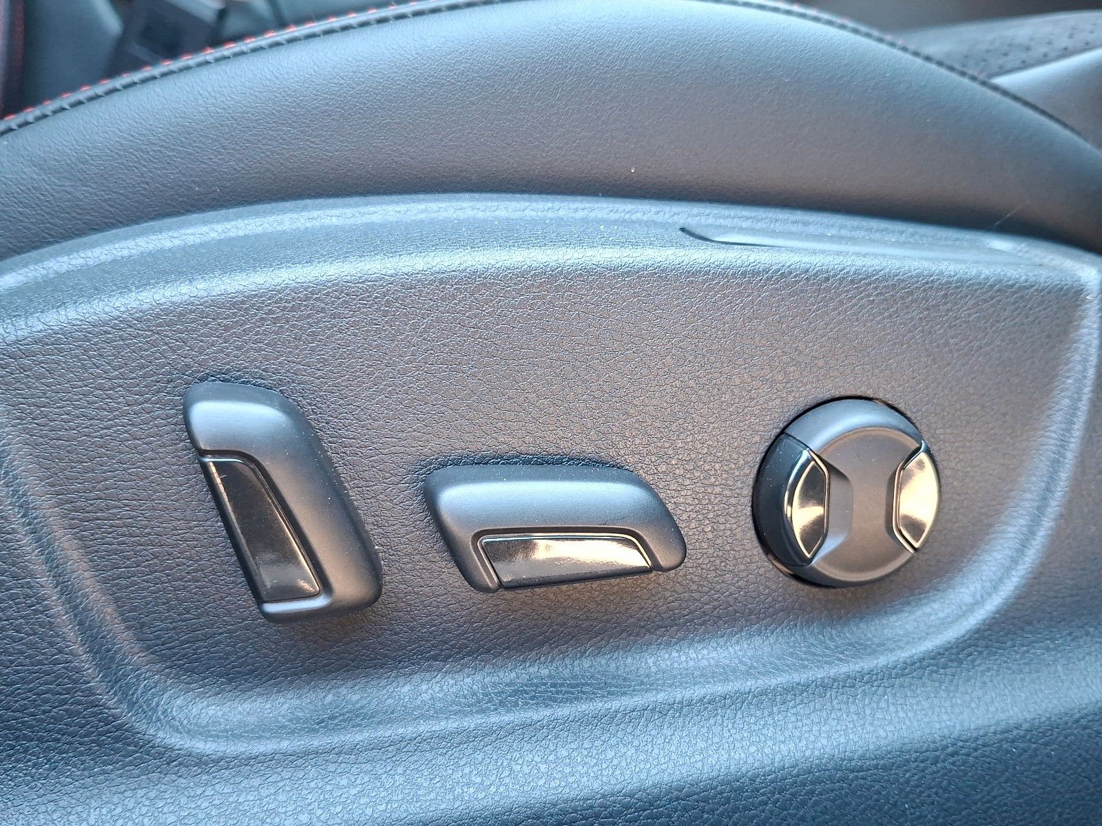 Fahrzeugabbildung SKODA 2.0 TSI*RS*DSG*SHZ*ACC*ViCo*Standheizung*
