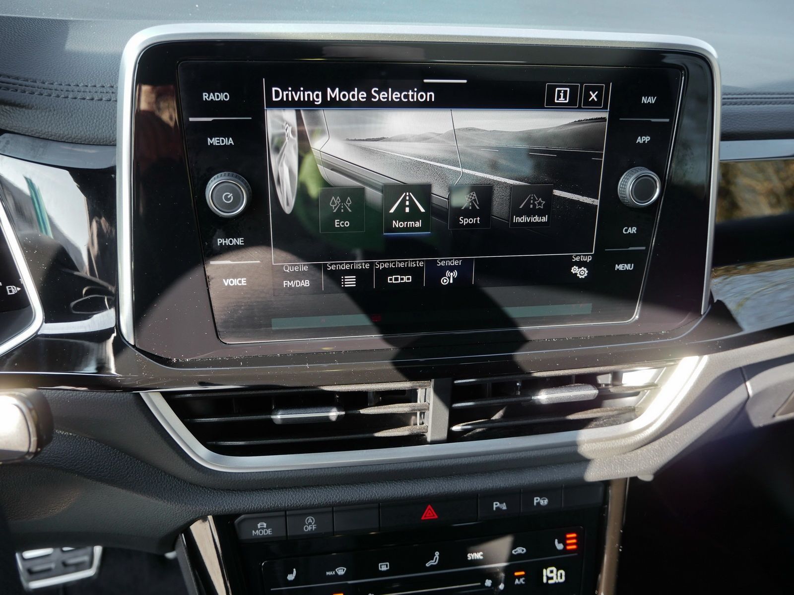 Volkswagen T-Roc - Bild 18