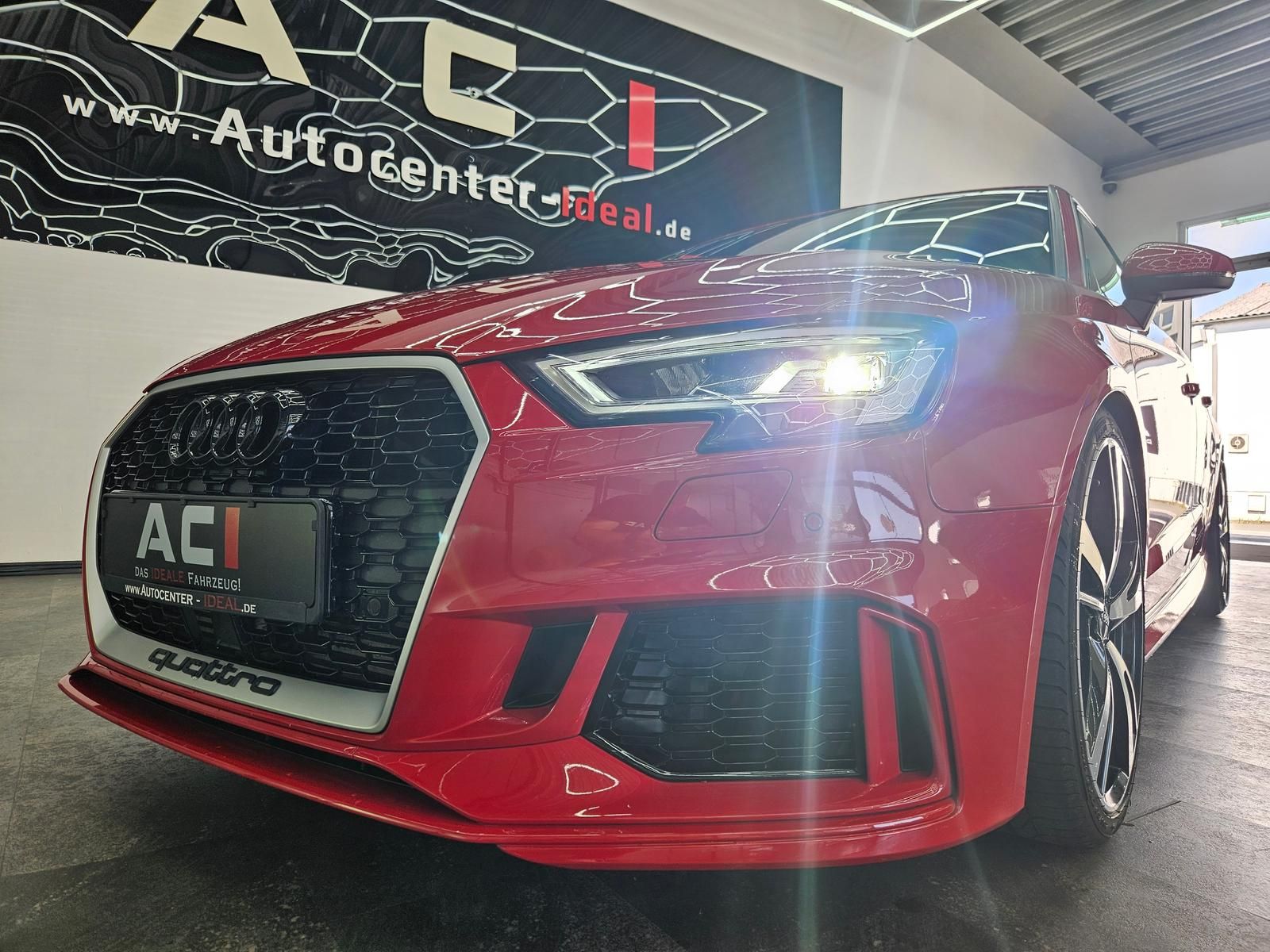 Audi RS3 2.5 TFSI quattro, foto 15
