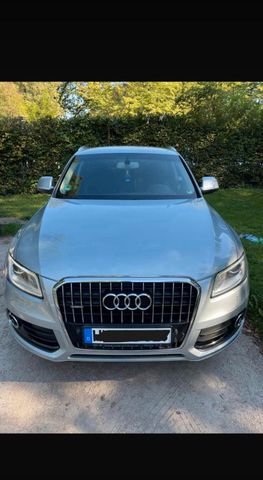 Audi Q5 2.0 TDI S tronic Quattro