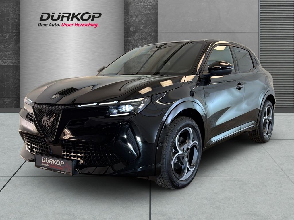 Alfa Romeo Junior Ibrida Sport Speciale MHEV Tech-Pack