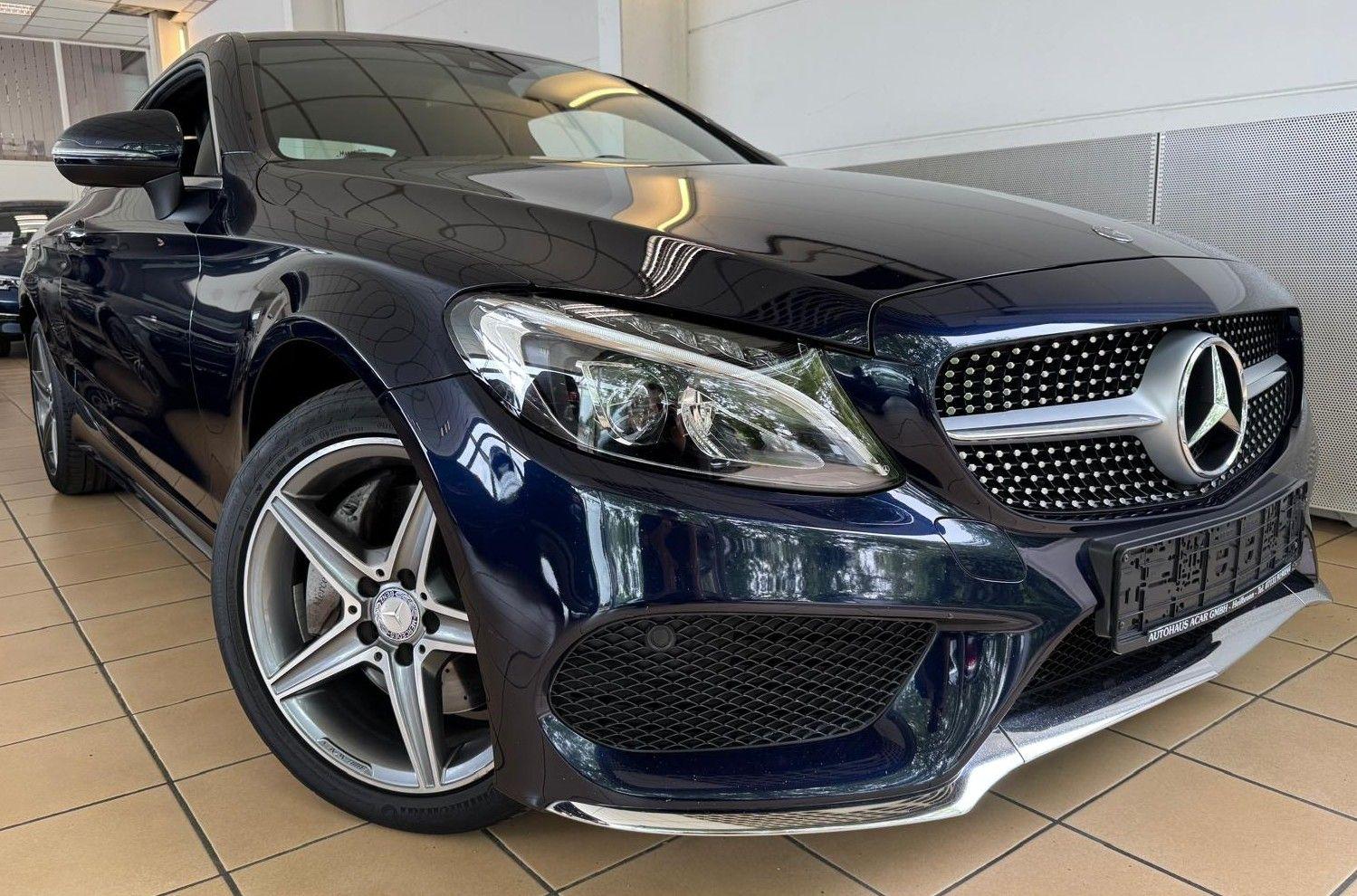 Mercedes-Benz C 400 4Matic AMG Line LED Kamera Leder Tempo Nav