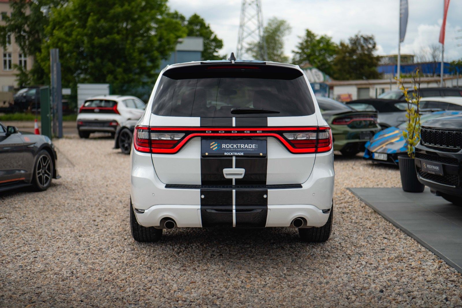 Fahrzeugabbildung Dodge Durango 5.7 V8 R/T SRT 4x4 Night-Paket Modell 22