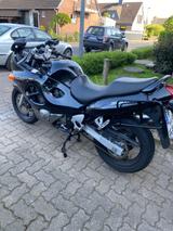 Suzuki GSX 750 F