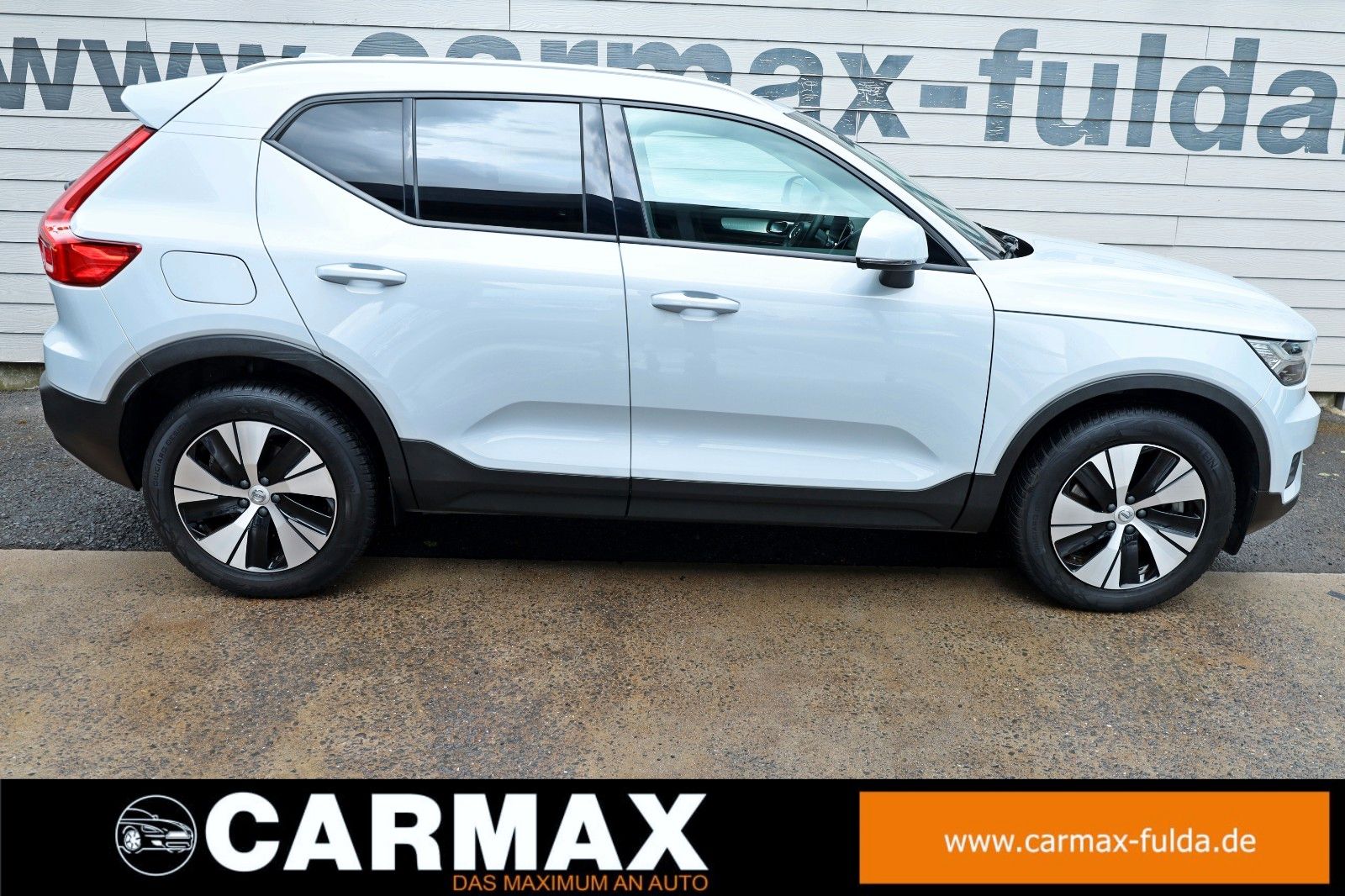 Fahrzeugabbildung Volvo XC40 Inscription Recharge TLeder,Navi,LED,SH,PDC