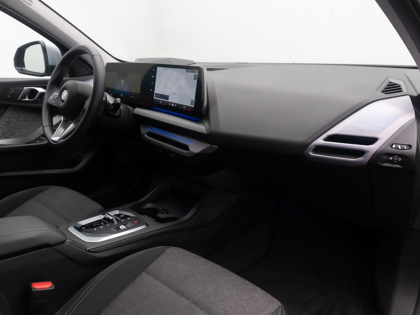 Fahrzeugabbildung BMW 120d HUD 360°DAB Alarm Komfort AdaptivLED 18Zoll