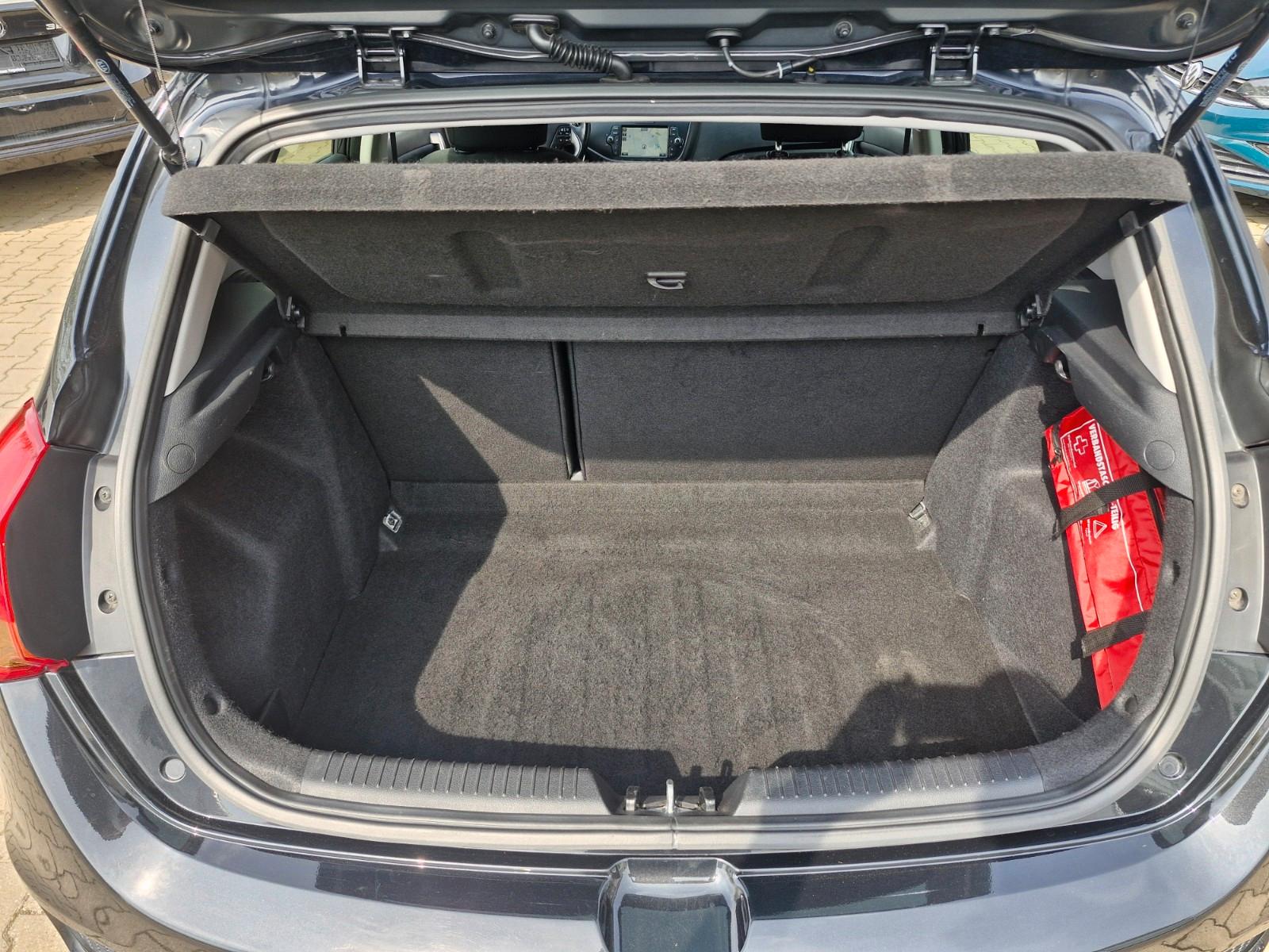 Kia cee'd / Ceed Navi Kamera Sitzheizung etc.