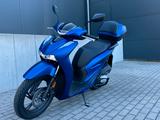 Honda SH 125i mit Topcase - HONDA SH 125I