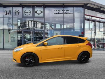 Ford Focus ST °RECARO°Bi-Xenon°Navi°Keyless°AAC°SHZ°