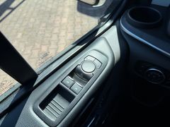 FORD Tourneo Custom 310 L1 Titanium*AHK*Navi*8-Sitzer