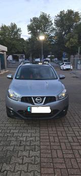 Nissan Aotu Nissan Qashqai +2 - Nissan Qashqai+2 in Duisburg