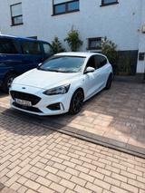 Ford Focus Turnier St-Line - Ford Focus: Kleinwagen, ST