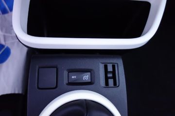 Bild 14 Renault Twingo Liberty