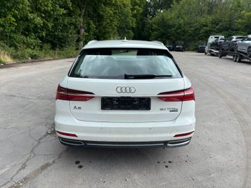 Audi A6 - 6