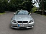 BMW E90 325i - BMW 325 in Bonn