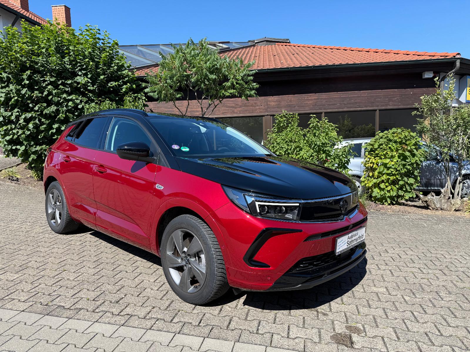 Opel Grandland GSe AHK, Leder