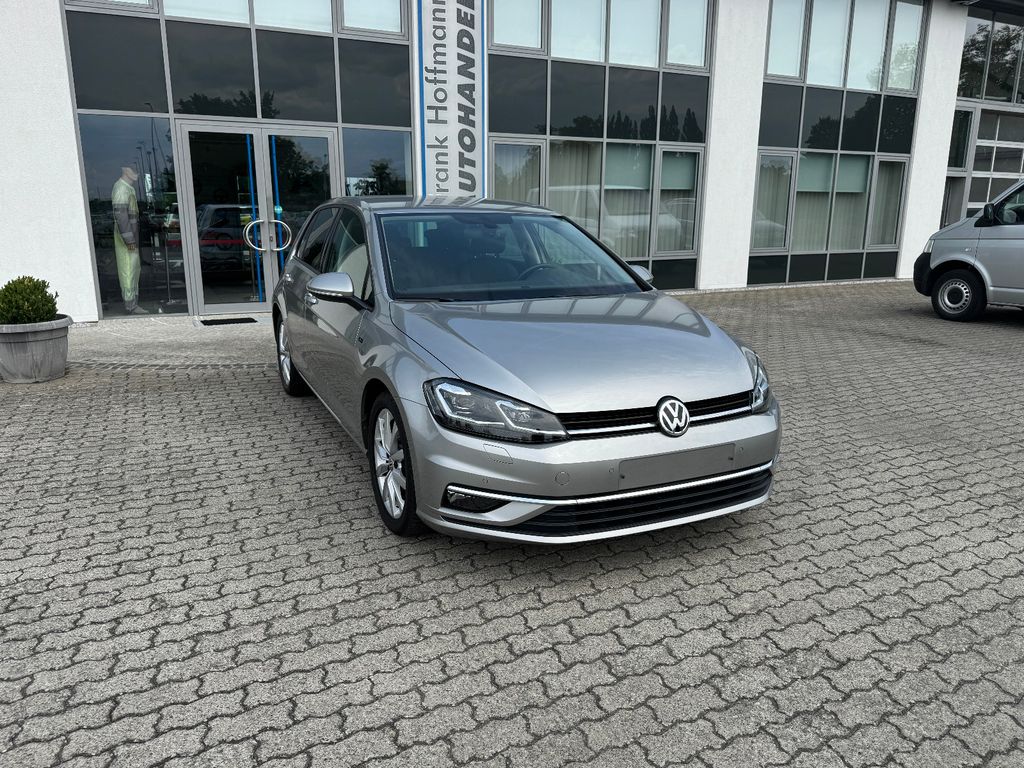 Image of Volkswagen Golf