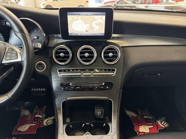 MERCEDES-BENZ GLC 250 — Foto 22