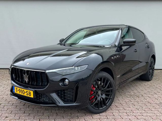 Maserati Levante 3.0 V6 SQ4, 430 PK AWD, GranSport, wie n