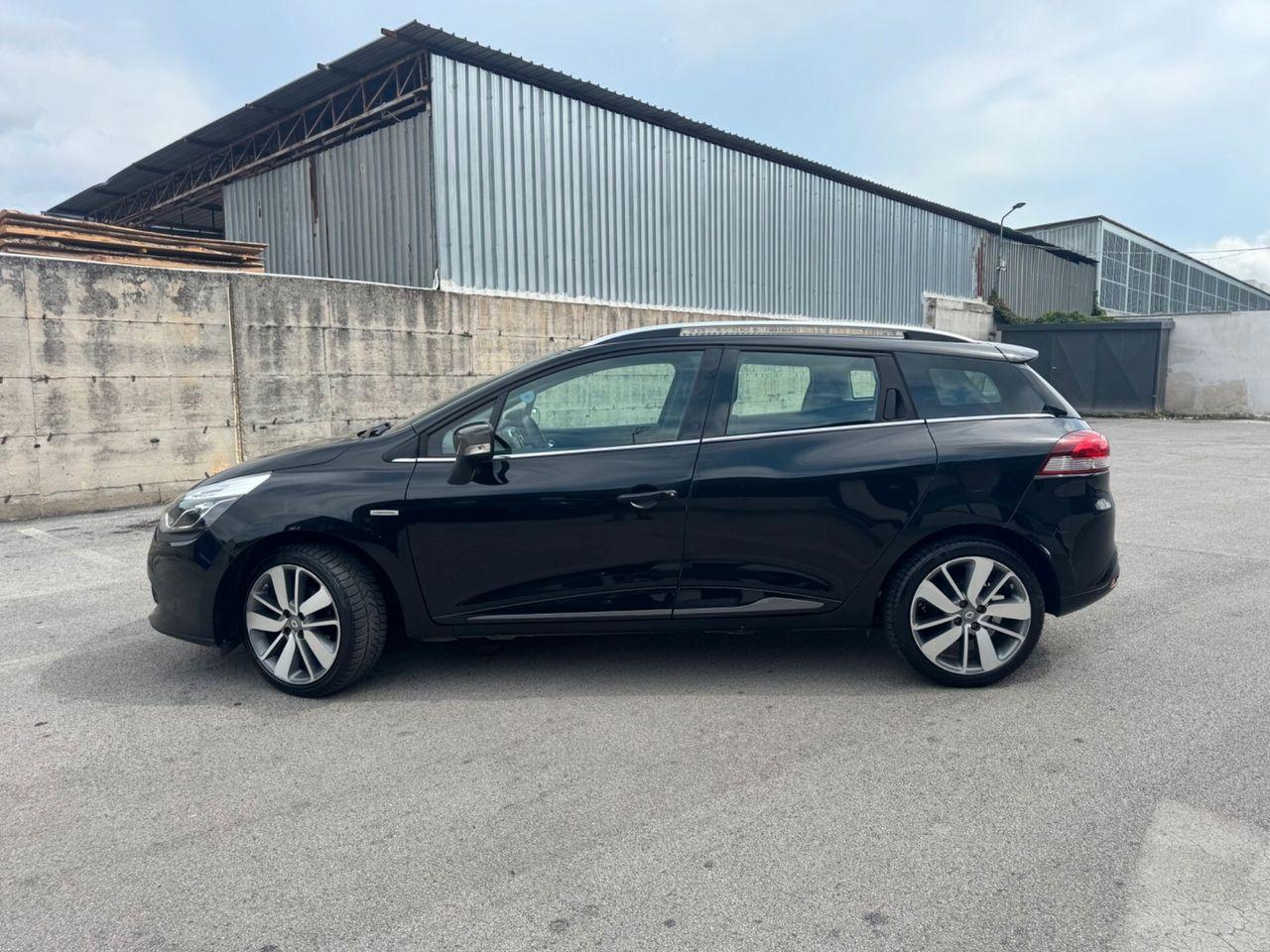 Renault Clio 2015 — photo 10