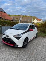 Toyota Aygo (X) 1,0-l-VVT-i Team Deutschland Team D... - Toyota Aygo (X) in Freiburg