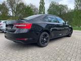 Skoda Superb Lim. Active*1 Hand*Tempomat - gebrauchte Skoda Superb aus dem Jahr 2016