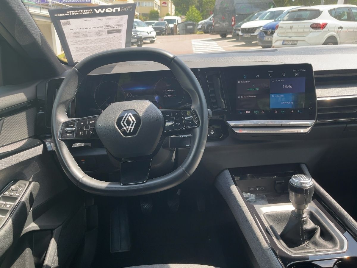 Fahrzeugabbildung Renault Austral Equilibre Mild Hybrid 140 ABS Fahrerairb