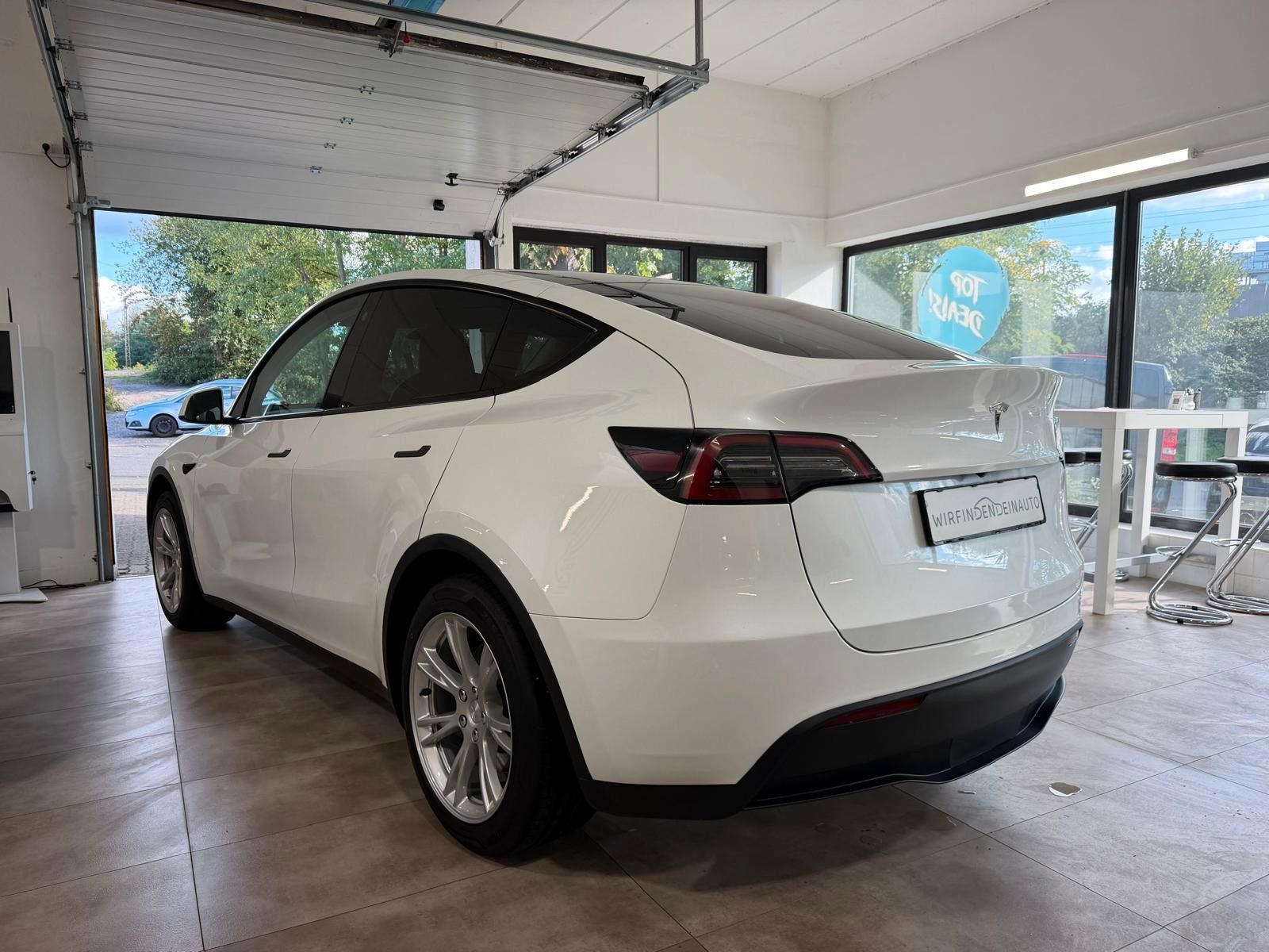 Tesla Model Y RWD Premium Matrix LFP Autop. Zertifikat foto 7