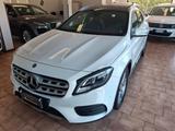 Mercedes-Benz GLA 180 Premium*AMG*EURO 6D-TEMP - Mercedes-Benz GLA 180 Kombi Gebrauchtwagen