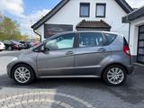 Mercedes-Benz A 180 TÜV NEU+TEMPOMAT+SHZ - Mercedes-Benz A 180 aus 2010