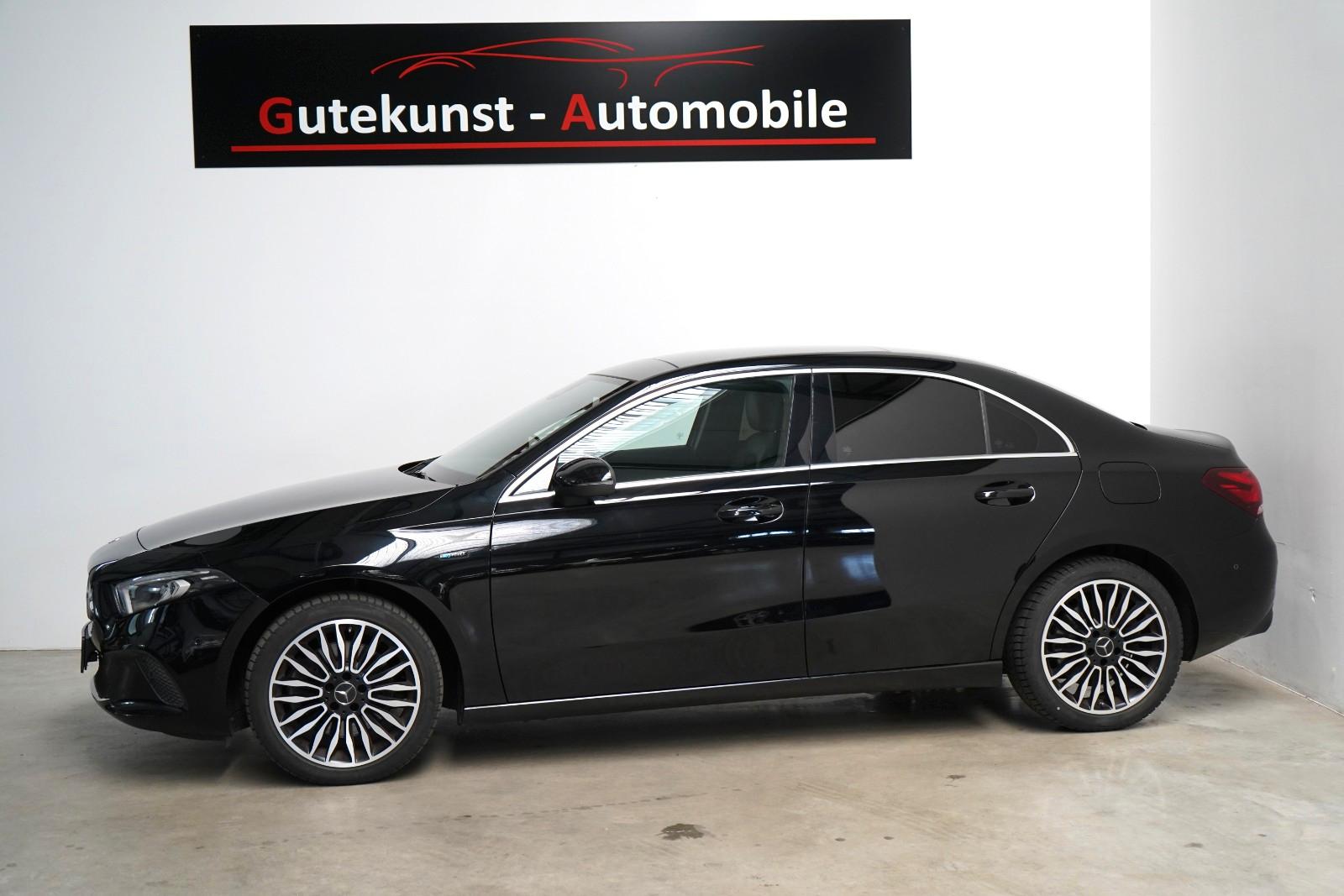 Mercedes-Benz A 250 Limo,Edition,Pano,Kam,Ambiente,LED-Perform