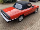 Alfa Romeo Spider - gebrauchte Alfa Romeo Spider aus dem Jahr 1987