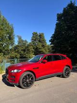 Jaguar F-PACE 2.0d Prestige AWD|Panorama|Kamera - Jaguar Gebrauchtwagen in Hamburg