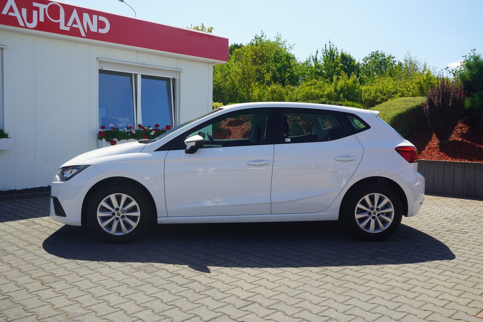 Seat Ibiza 1.0 TSI Style DSG LED Navi PDC Tempomat imagem 3