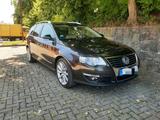 Volkswagen VW Passat 3C V6 3.2 Highline - Volkswagen Passat mit Benzin-Antrieb: Kombi, 3.6