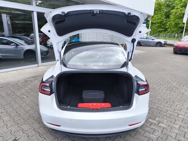 Fahrzeugabbildung Tesla Model 3 LR Dual AWD PANO+STDHZ+LED+KAM+NAVI+AHK+