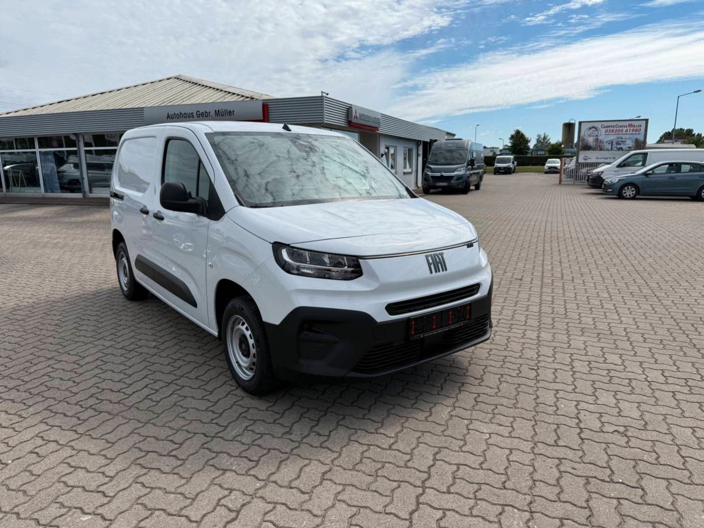 Fahrzeugabbildung Fiat Doblo M