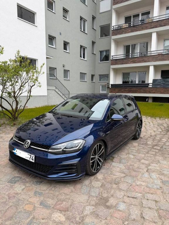 Image of Volkswagen Golf