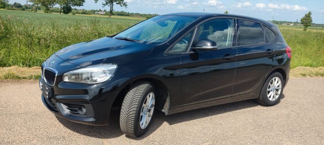 BMW 218 Active Tourer 218d xDrive Advantage Adva...