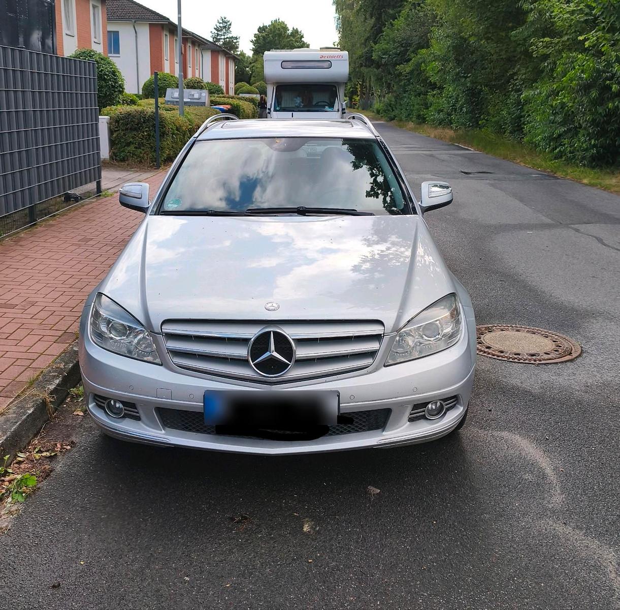 Mercedes-Benz C320 2008 — вигляд ззаду