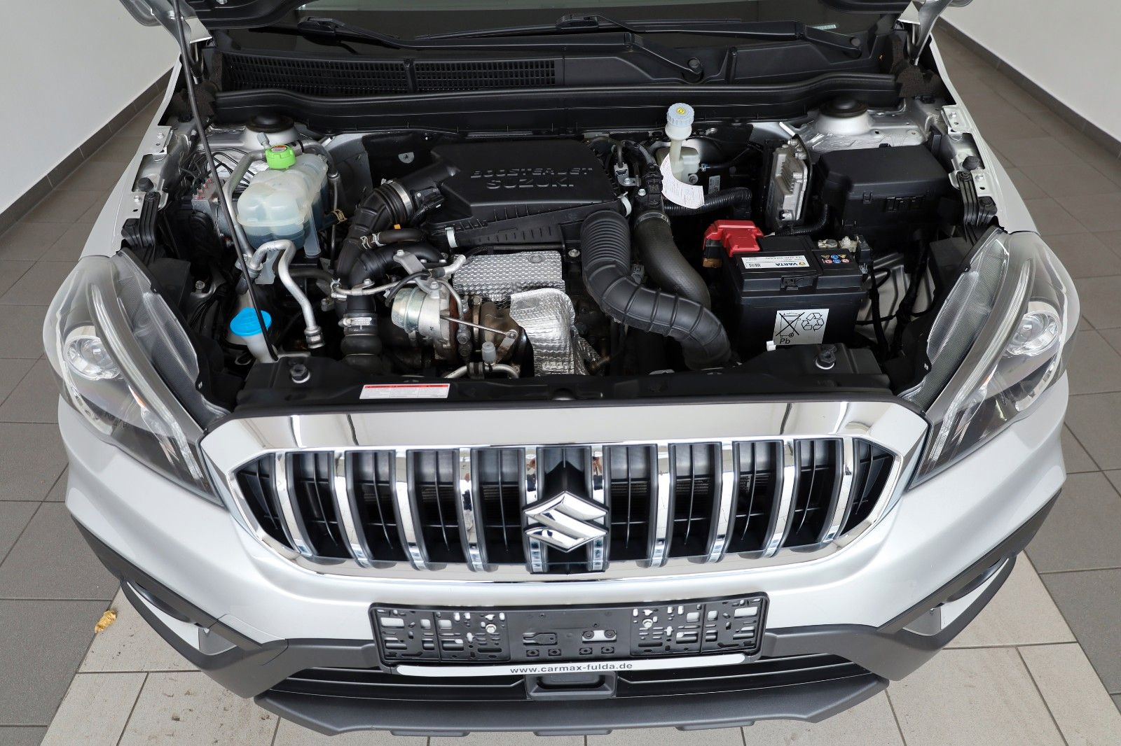 Fahrzeugabbildung Suzuki SX4 S-Cross Comfort LED,SH,PDC,ACC,Apple Car