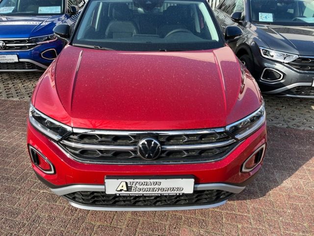 Fahrzeugabbildung Volkswagen T-Roc 1.5 TSI DSG AHK KAMERA